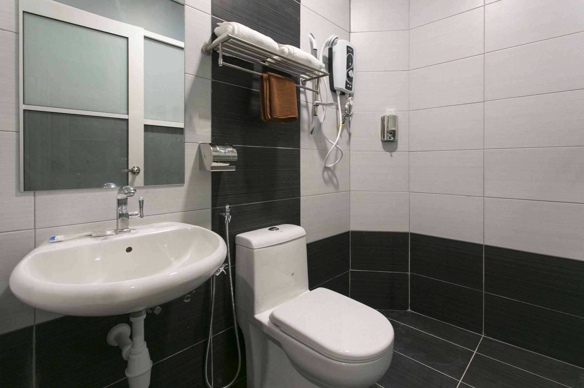 Lavana Hotel, Chinatown Куала Лумпур Екстериор снимка