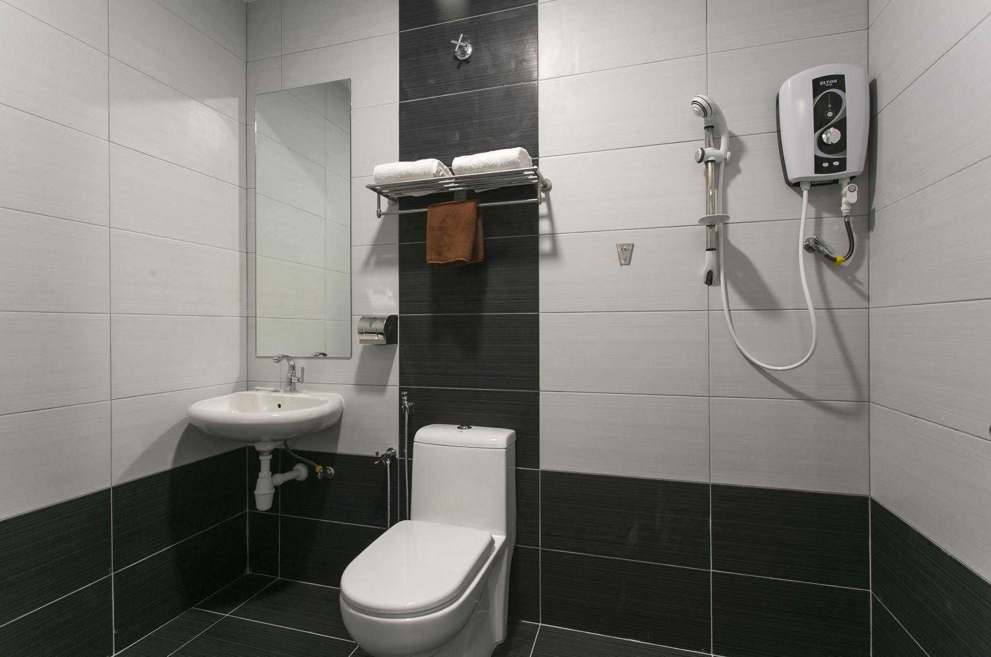 Lavana Hotel, Chinatown Куала Лумпур Екстериор снимка
